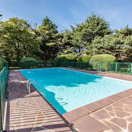 Location-cote-basque Fr - Au Golf Du Phare De Biarritz - Piscine, Plage, Golf, Parking Anglet