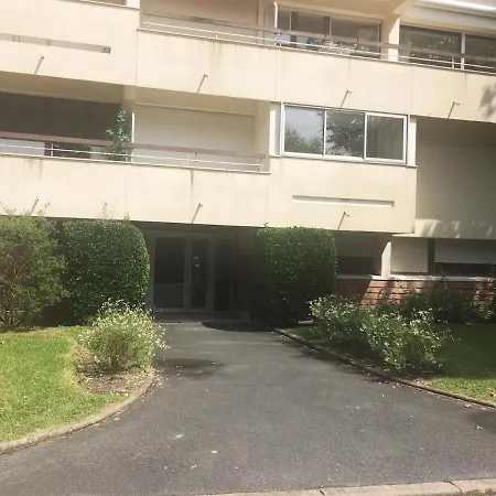 Location-cote-basque Fr - Au Golf Du Phare De Biarritz - Piscine, Plage, Golf, Parking * Anglet