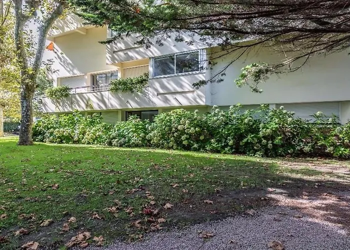 Location-cote-basque Fr - Au Golf Du Phare De Biarritz - Piscine, Plage, Golf, Parking *